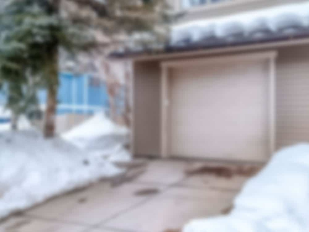 Freiflächen­heizung bei Muster Elektro in Musterstadt